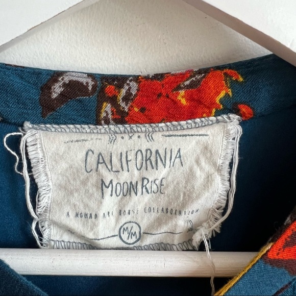 California Moonrise Mini Dress Tunic Size M Boho Floral Print Multicolor - Picture 13 of 14